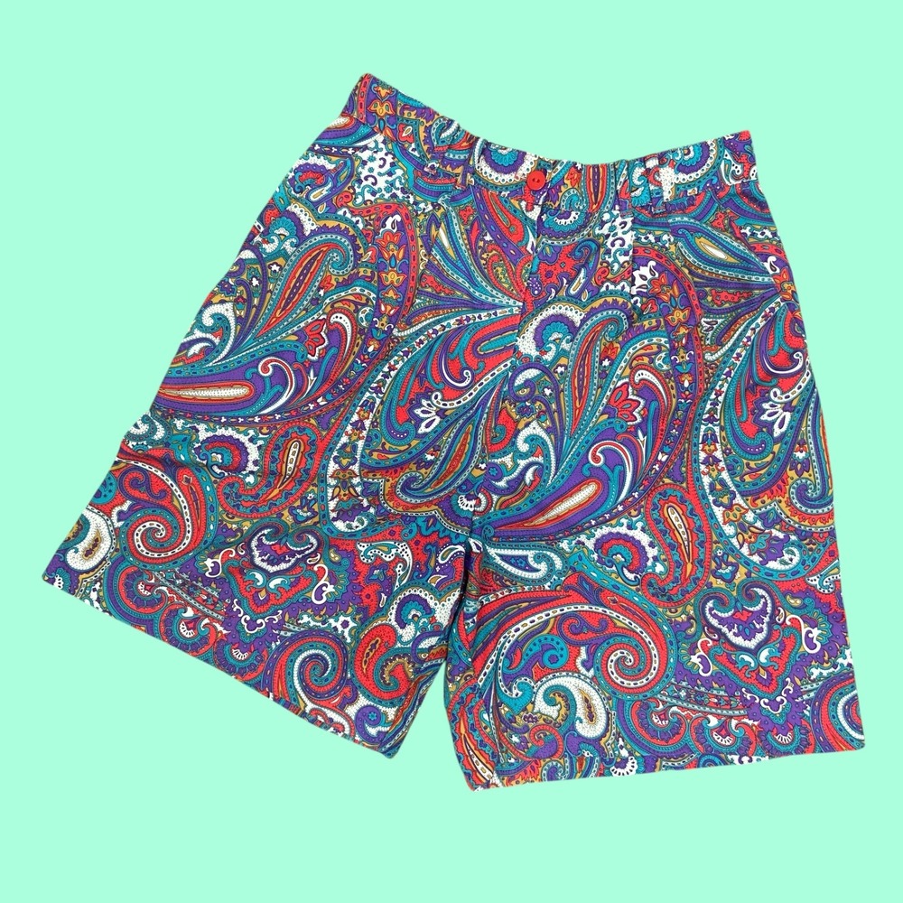 !!SOLD!! Vintage Tail Paisley Bermuda Shorts Womens 6 Made in USA 80s High Waist